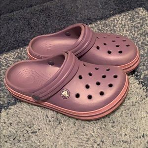 CROCS